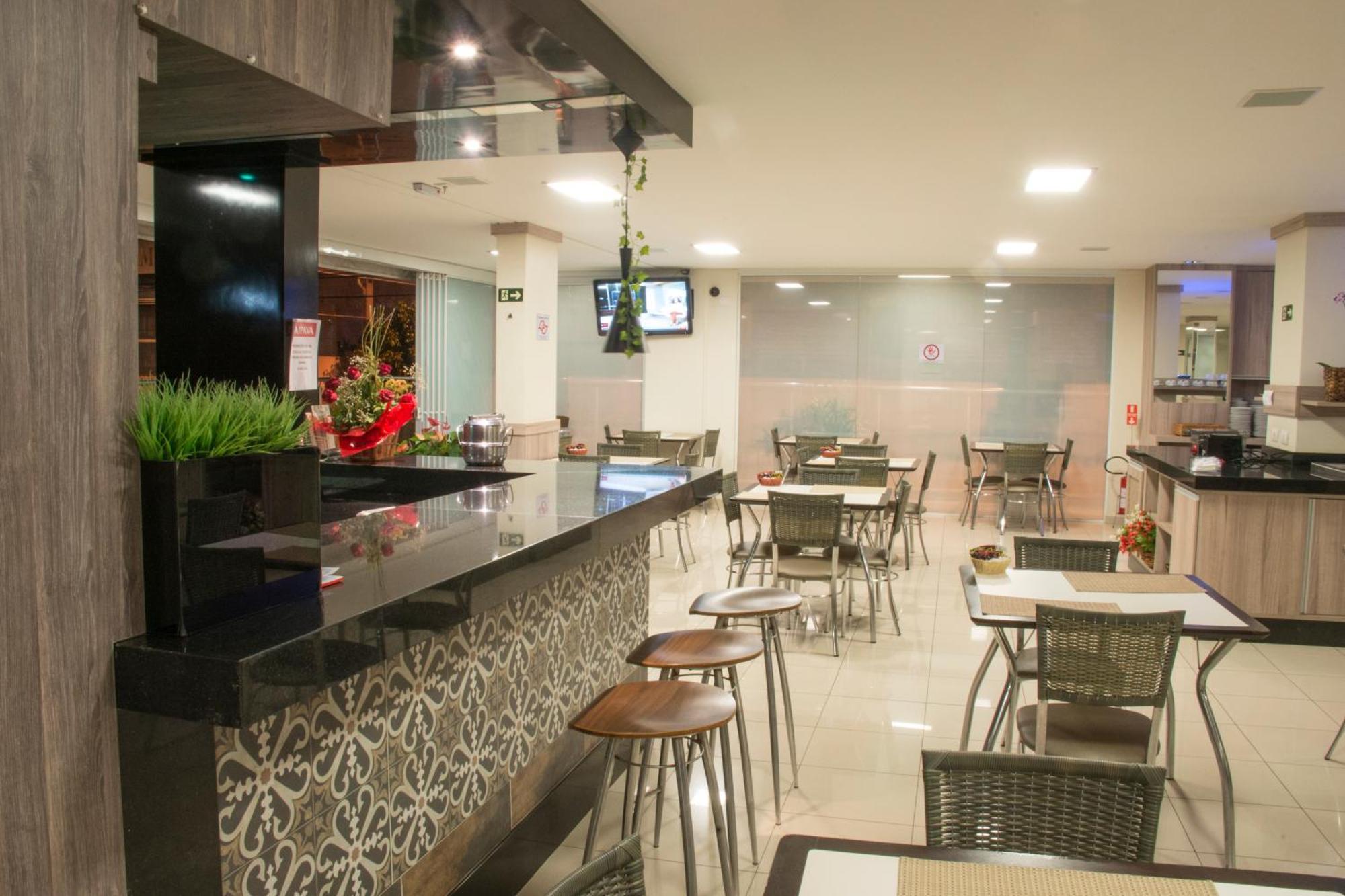 Estoril Hotel Marília Dış mekan fotoğraf